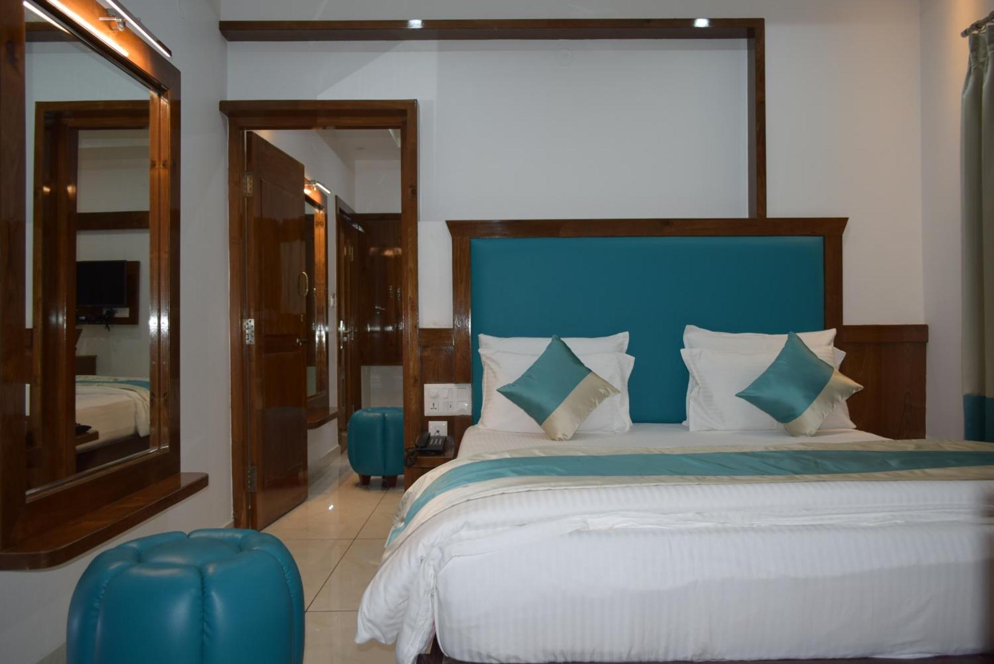 Hotel Lok Sagar Maisur Dış mekan fotoğraf