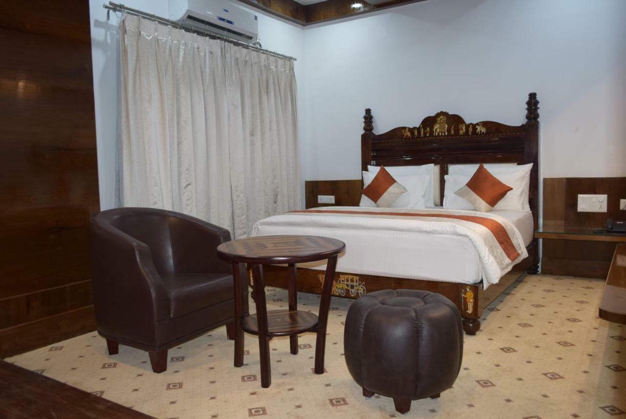 Hotel Lok Sagar Maisur Dış mekan fotoğraf